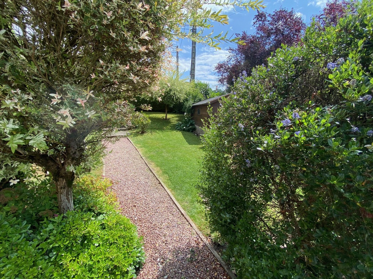 Lexogîte, Lisieux - photo 8