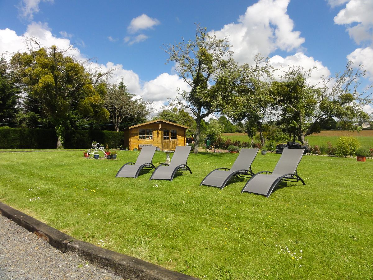 Meublé de tourisme > Le Bungalow, Isigny-le-Buat - photo 19