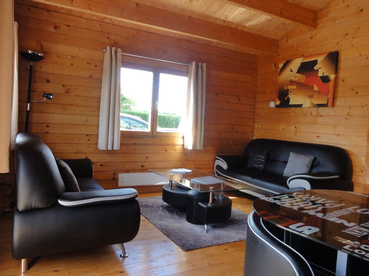 Meublé de tourisme > Le Chalet, Isigny-le-Buat - photo 4