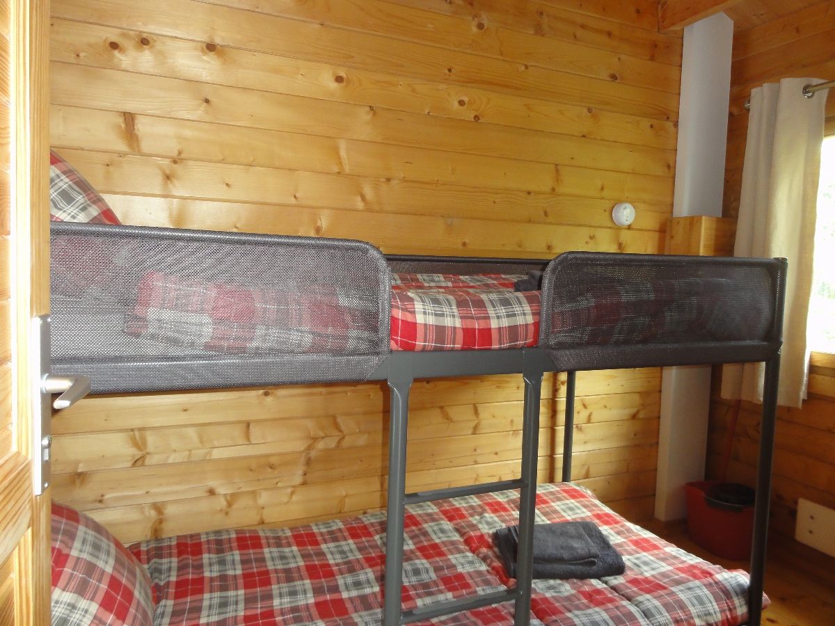 Meublé de tourisme > Le Chalet, Isigny-le-Buat - photo 2