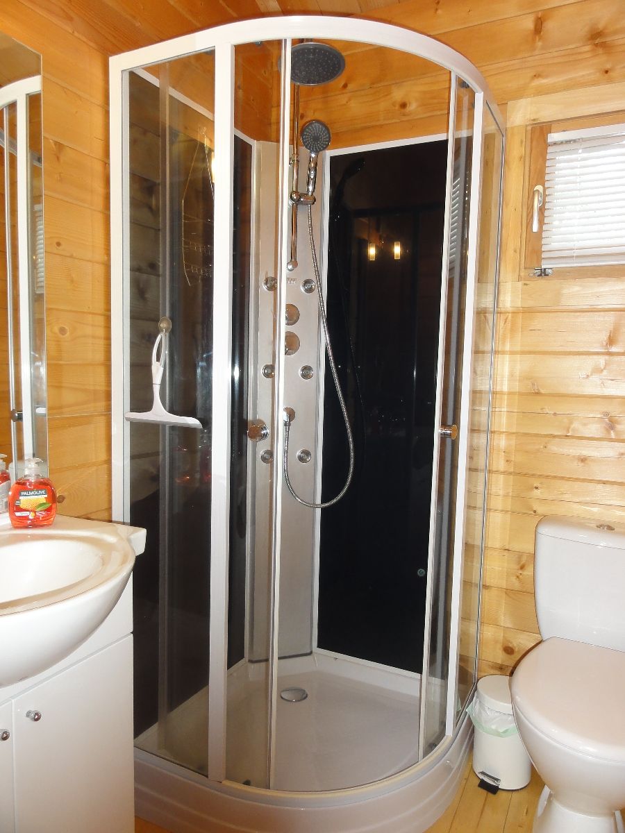 Meublé de tourisme > Le Chalet, Isigny-le-Buat - photo 5