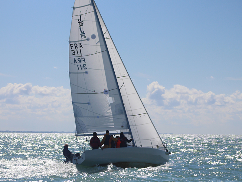 Balade nautique en voilier entre Touques et mer, Deauville