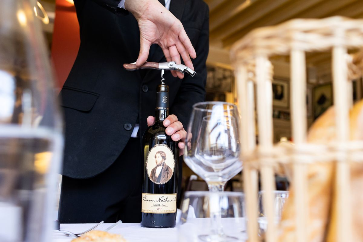 Auberge de la Mère Poulard, Le Mont-Saint-Michel