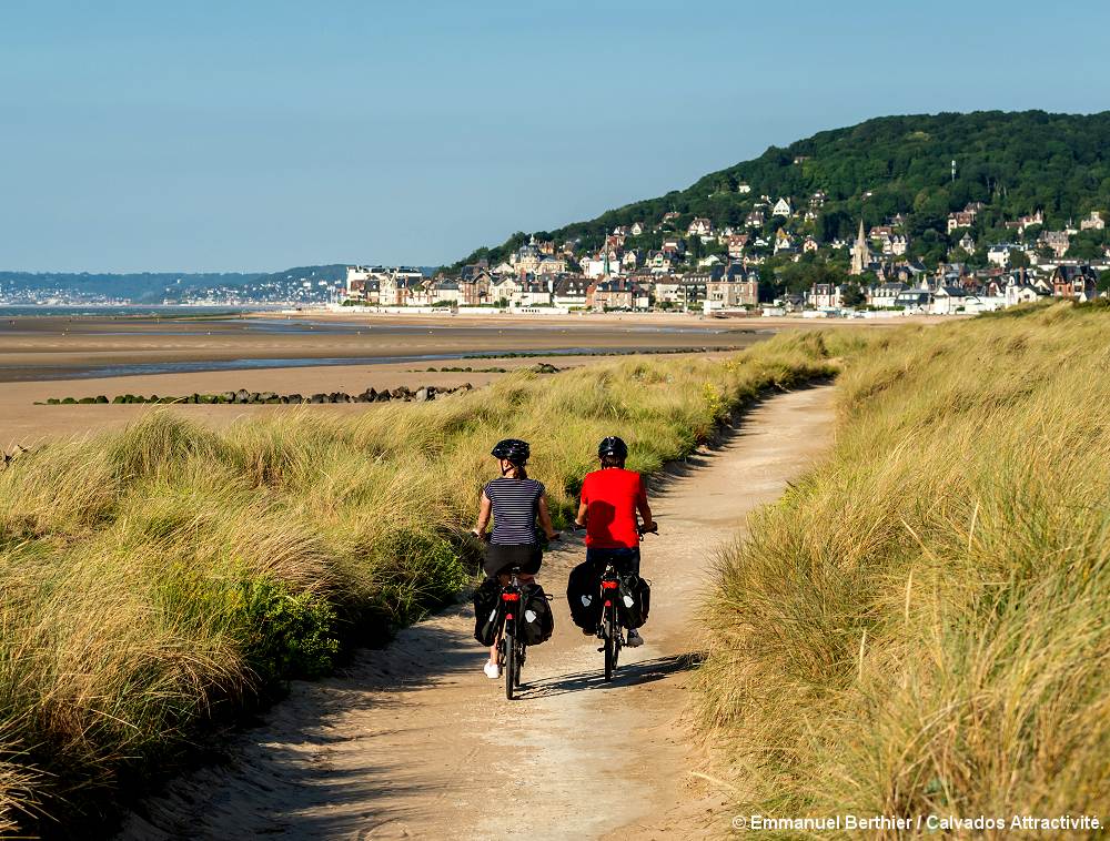 Le Calvados à vélo de Bayeux à Honfleur en Normandie