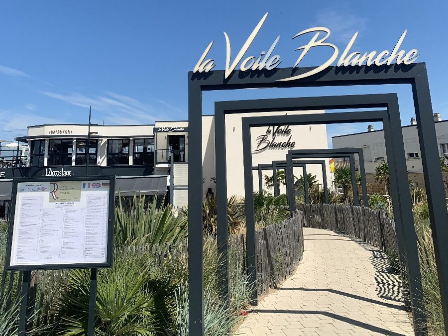 La Voile Blanche