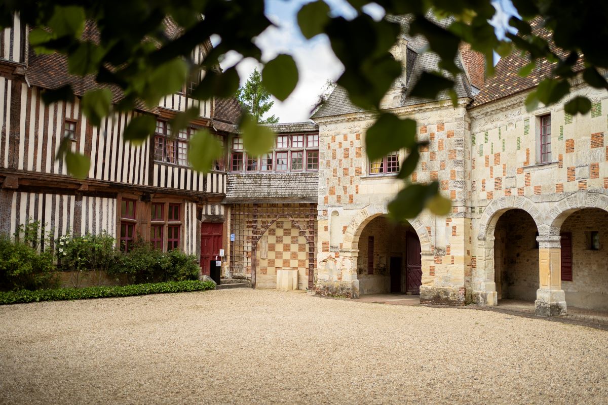 Les Étonnants Patrimoines : Petit architecte