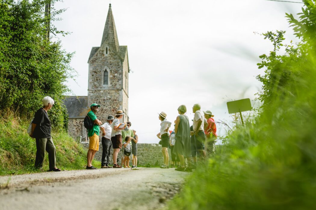 Visite guidée : "A l’ombre des clochers : L'église et la maison de Teurthéville-Bocage"