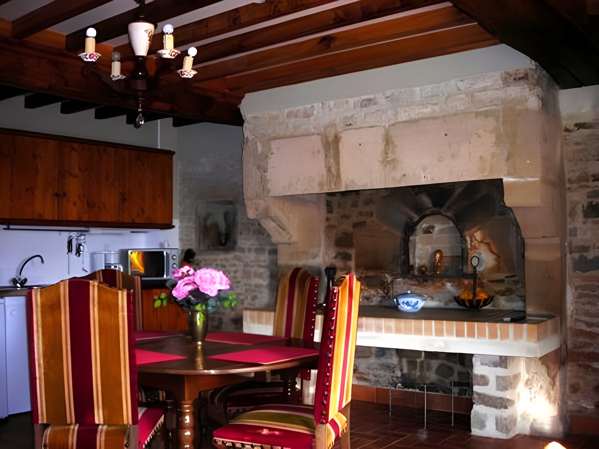 Chez La Fontaine Gîte Le Four