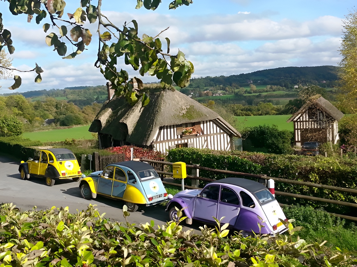 La Normandie en 2CV