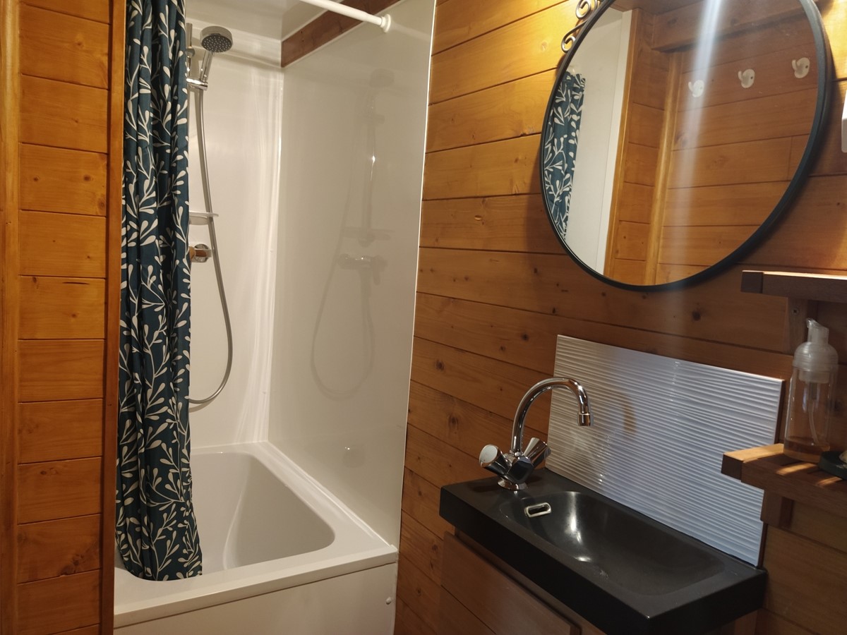 Meublé de tourisme > La Cabane Nature, Les Moitiers-d'Allonne - photo 7