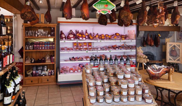 Lessay_Les Jambons de Lessay_magasin-jambon-de-lessay2 Lessay_Les Jambons de Lessay_magasin-jambon-de-lessay2