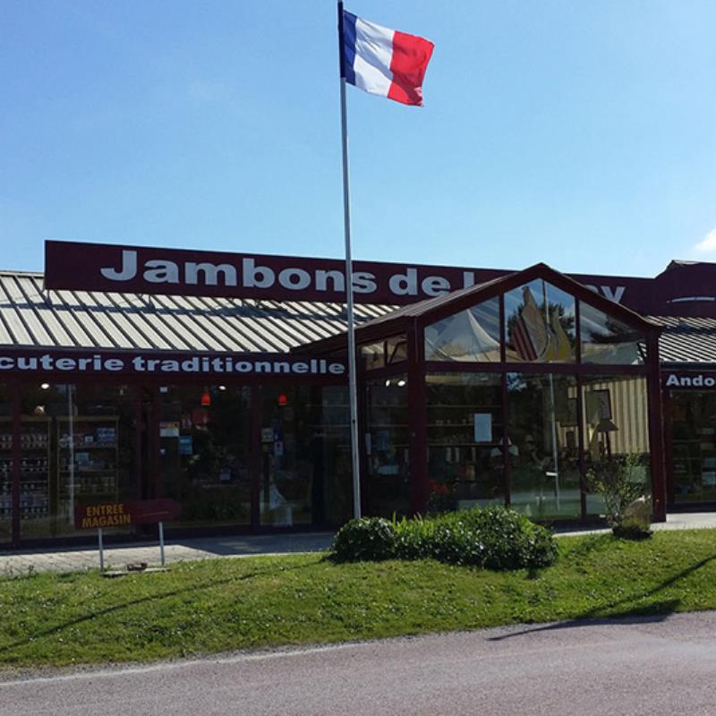Lessay_Les Jambons de Lessay_magasin-vue-exterieure