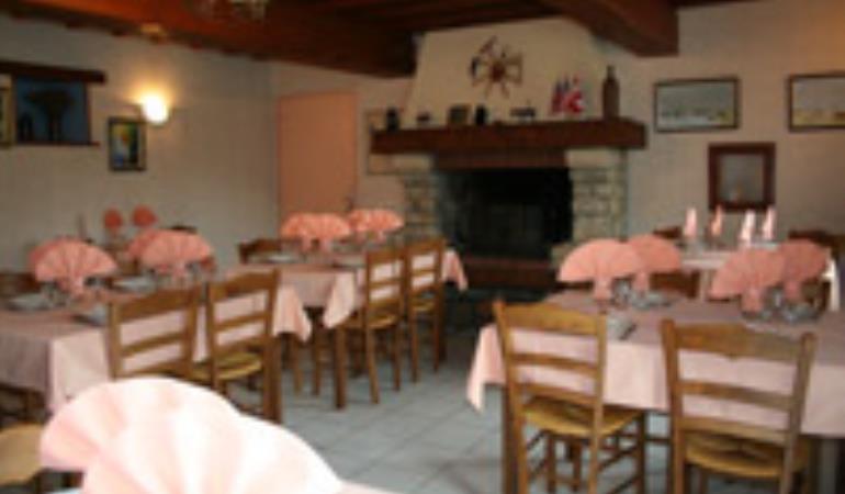Liesville sur Douve_Ferme Auberge de la Huberdière Liesville sur Douve_Ferme Auberge de la Huberdière