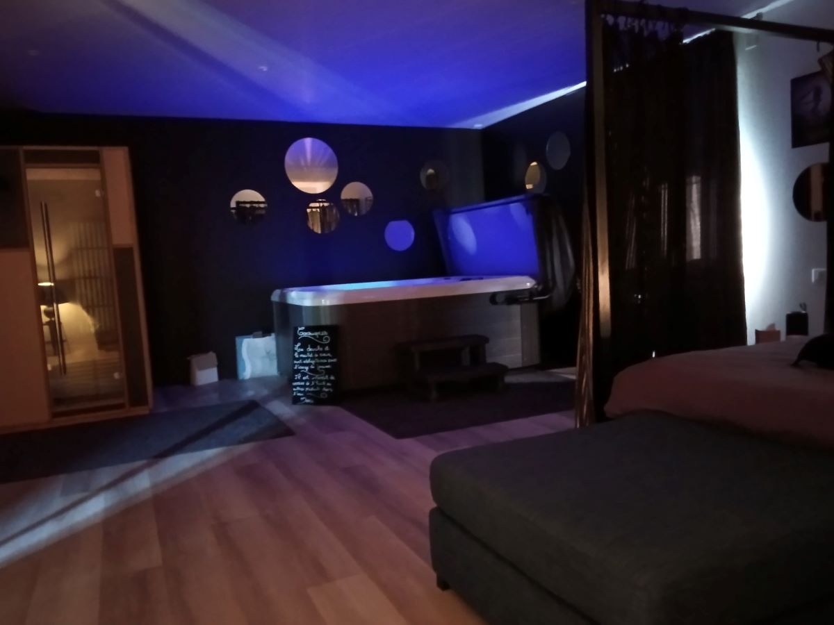 Meublé de tourisme > Love Spa Normandie, Saint-Pois - photo 2