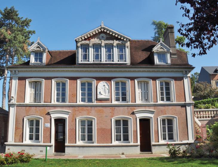 Maison des Buissonnets - Ste Therese de Lisieux
