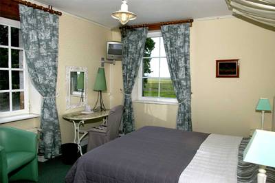 Hôtel Manoir de la Roche Torin, Courtils