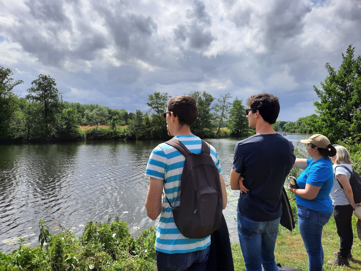 Sur la piste des animaux cachés
