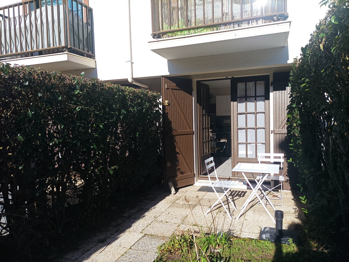 Mme Michaud - Courseulles-sur-Mer, Courseulles-sur-Mer - photo 5