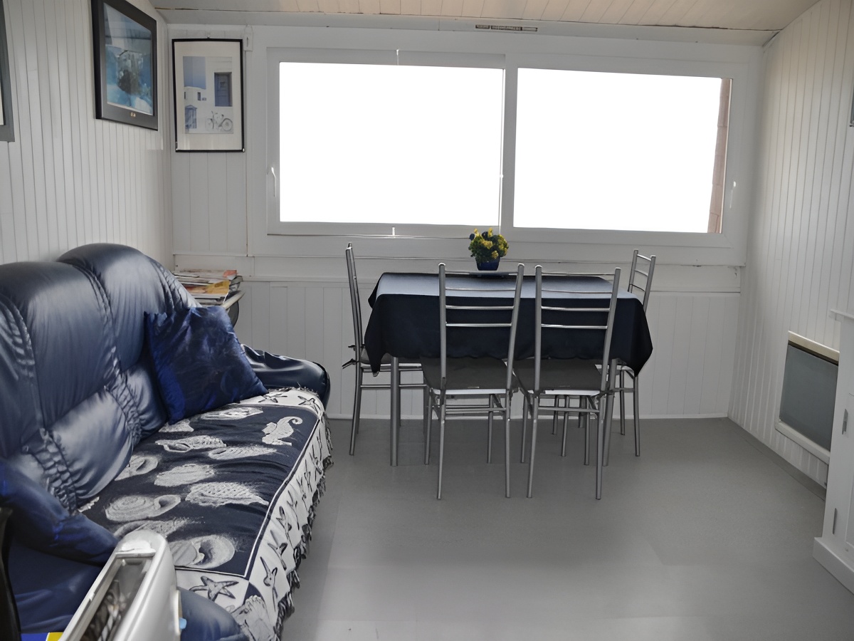 Mme Raymond, Courseulles-sur-Mer - photo 3