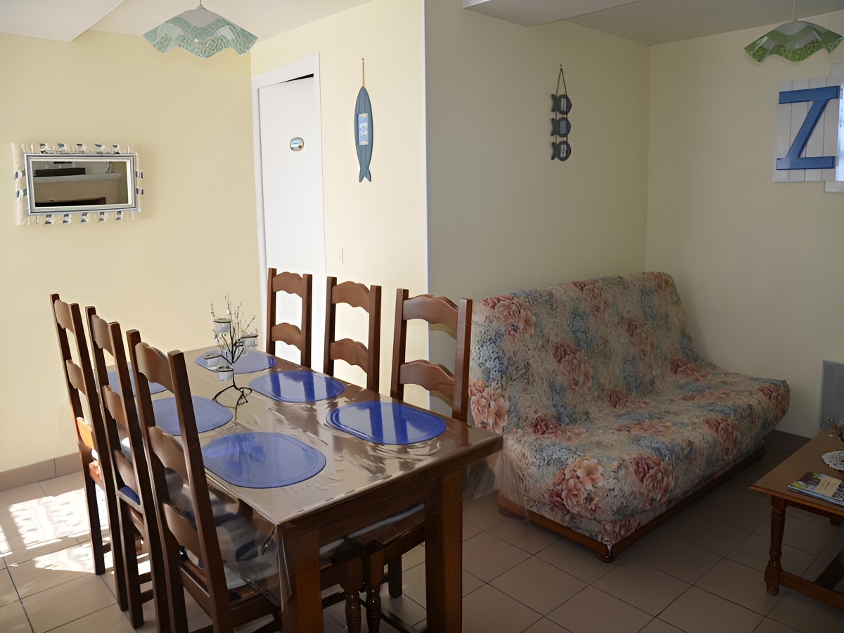 Mme Turgis, Arromanches-les-Bains - photo 2