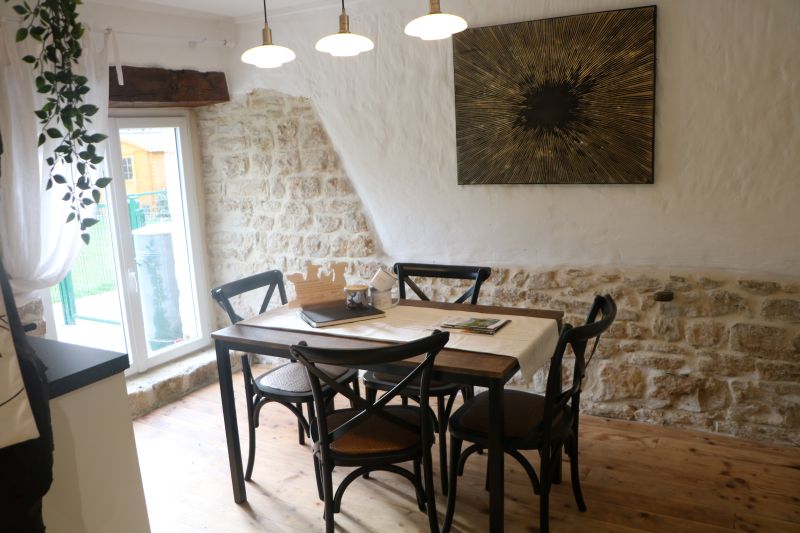 Meublé de tourisme > Maison La Benoîterie, Montsenelle