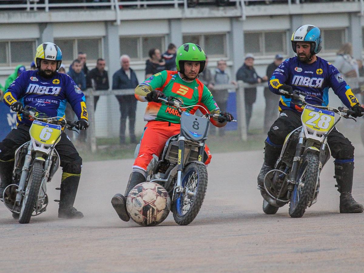 Matchs de moto-ball