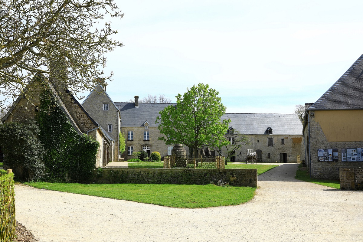 Ferme-musée du Cotentin : soirée autour de l’exposition Système D-[Day]
