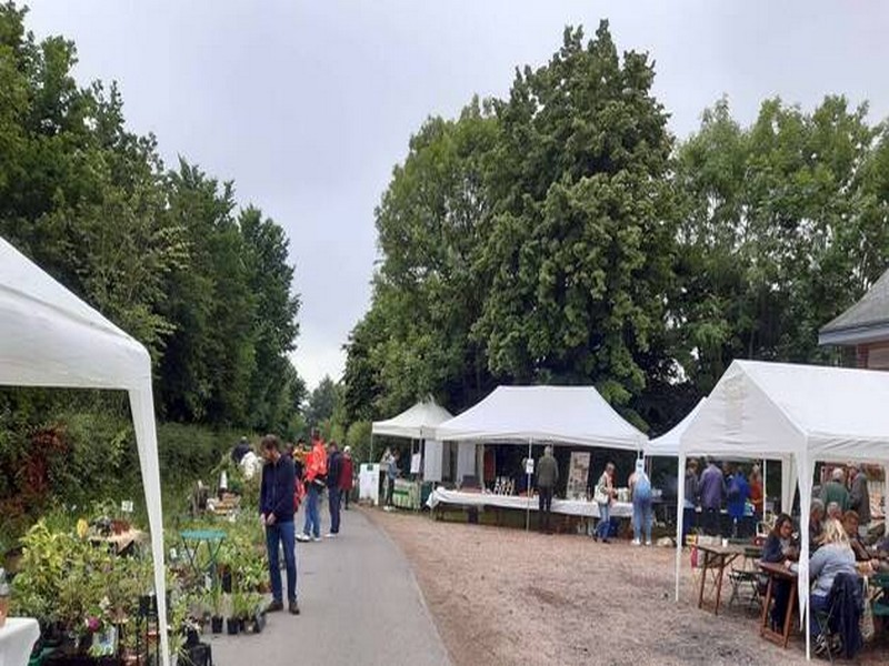 Brocante Jardin - Saint Michel de Livet — visuel événement