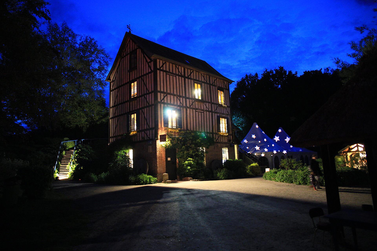 Pierres en lumières à Saint-Ouen-de-Pontcheuil