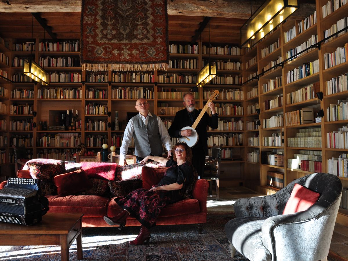 Spectacle musical : Putain de château, Carneville - photo 3