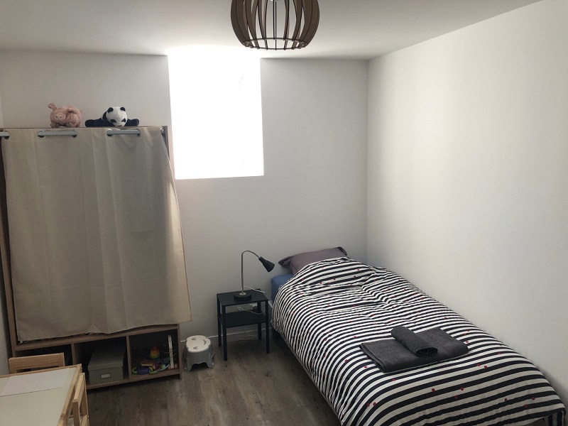 Meublé de tourisme > Gîte de l'hôtel Castel, Couvains - photo 11