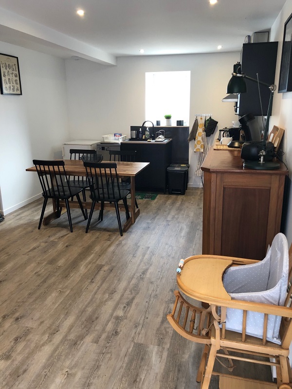 Meublé de tourisme > Gîte de l'hôtel Castel, Couvains - photo 13