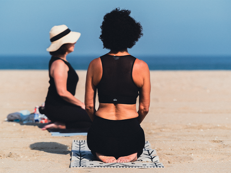 Pilates sur la plage de Deauville