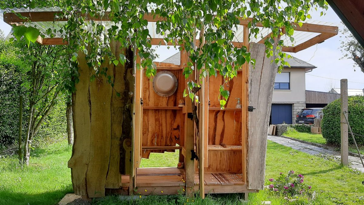 Hébergement insolite > Les Cabanes de la Bêê du Mont