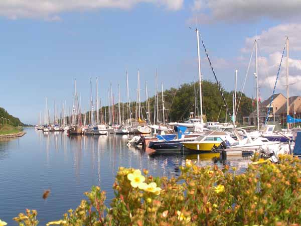 Port Carentan, Carentan-les-Marais