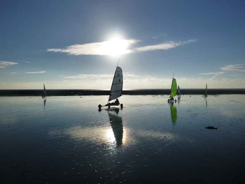 Séance découverte char à voile > École du Vent en Côte des Isles