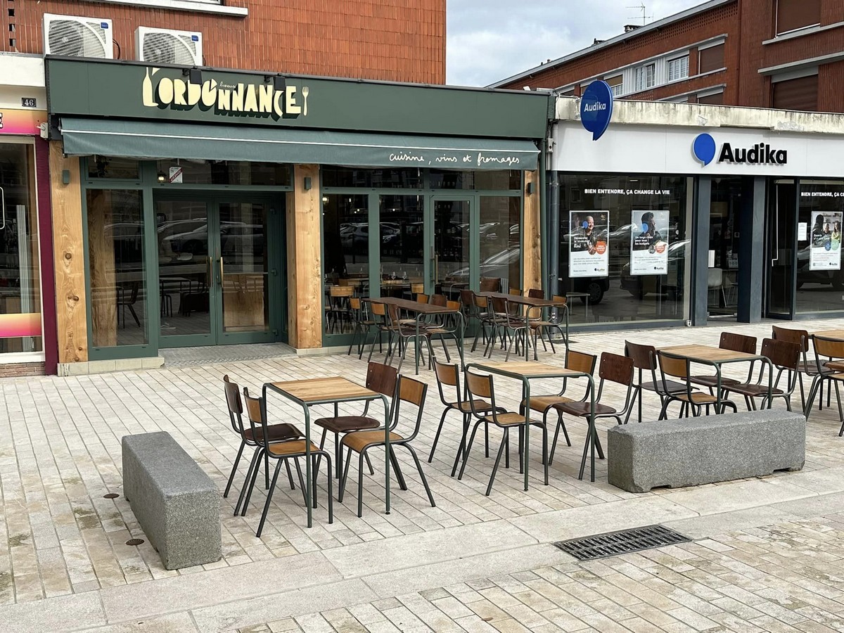 L'Ordonnance, Lisieux