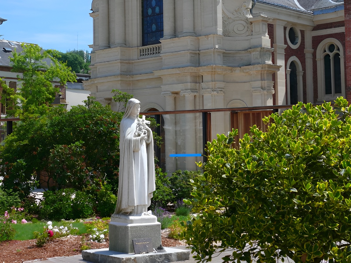 Sanctuaire Sainte-Thérèse de Lisieux - Accueil/Réservation