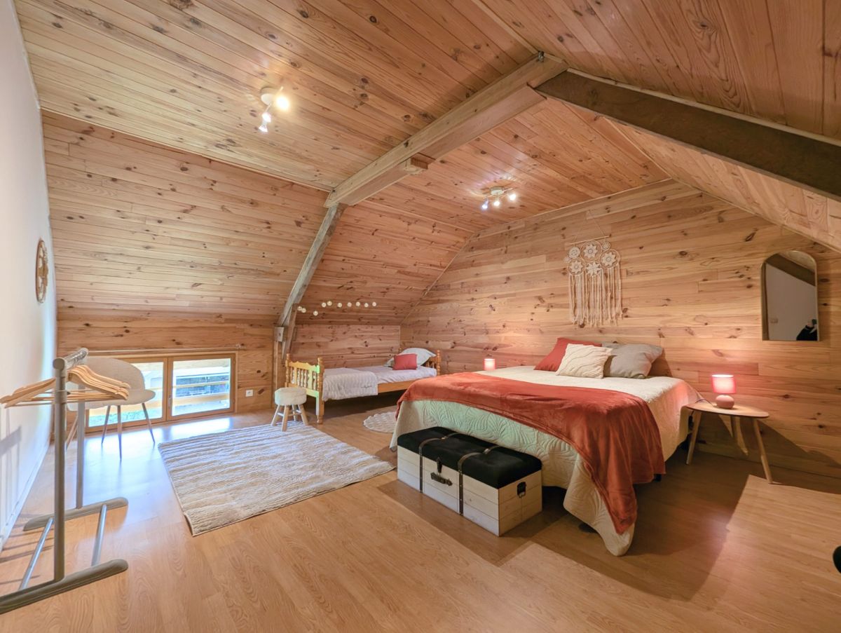 Meublé de tourisme > Gîte Les Fées, Saint-Hilaire-du-Harcouët - photo 2