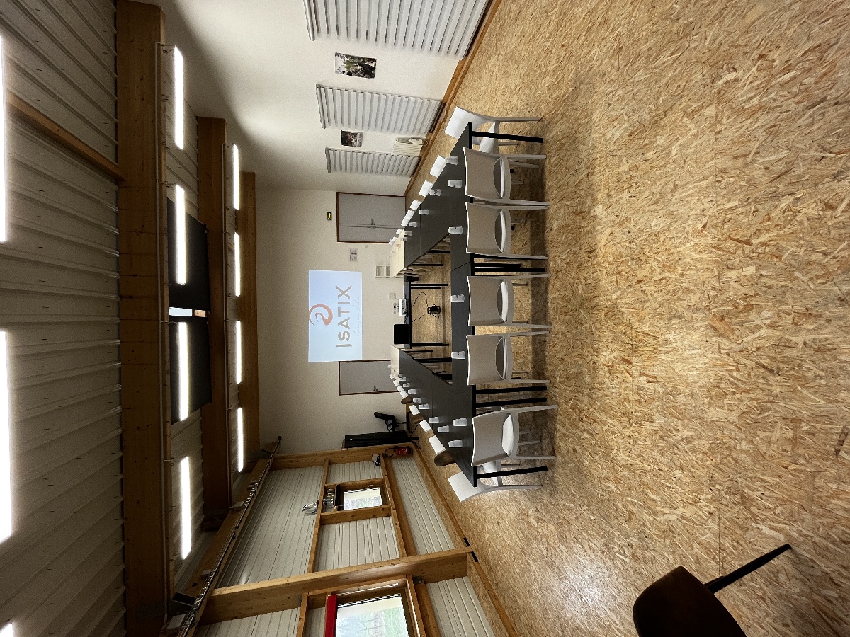 Isatix - Salle d'escalade de bloc, Mondeville