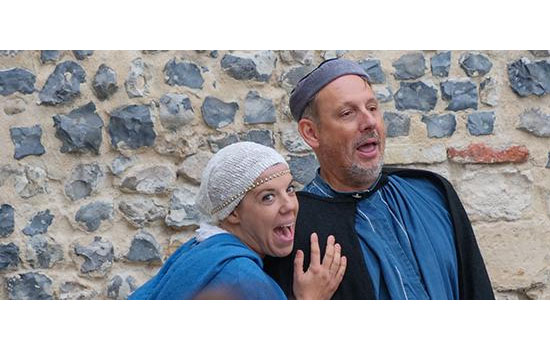 Spectacle déambulatoire : Guillaume et ses dames