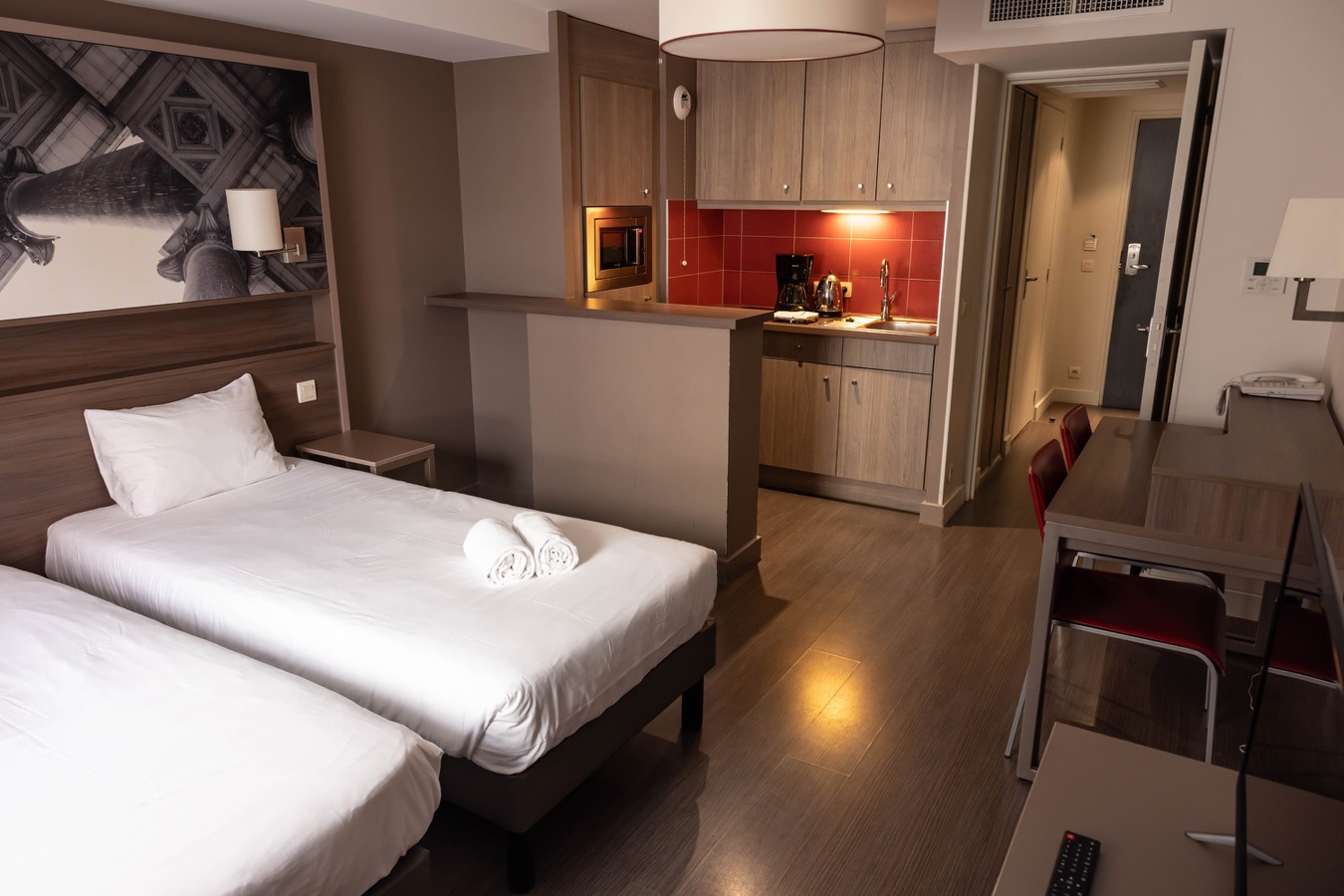 B&B Home Caen Centre Gare - photo 5