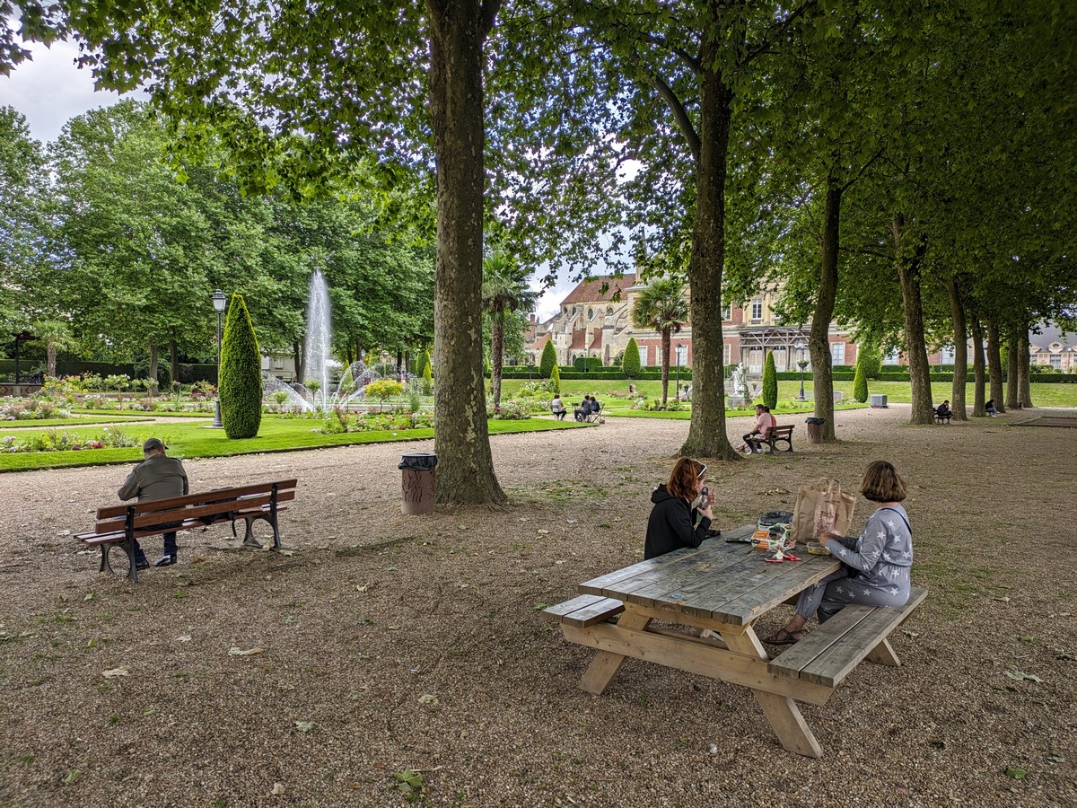 Aire de pique-nique - Jardin de l'Evêché - Lisieux