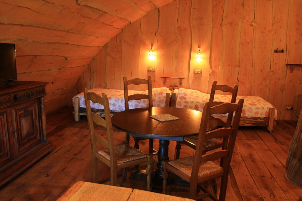 Hébergement insolite > Hobbit Bois de Bouc, Tanis - photo 4