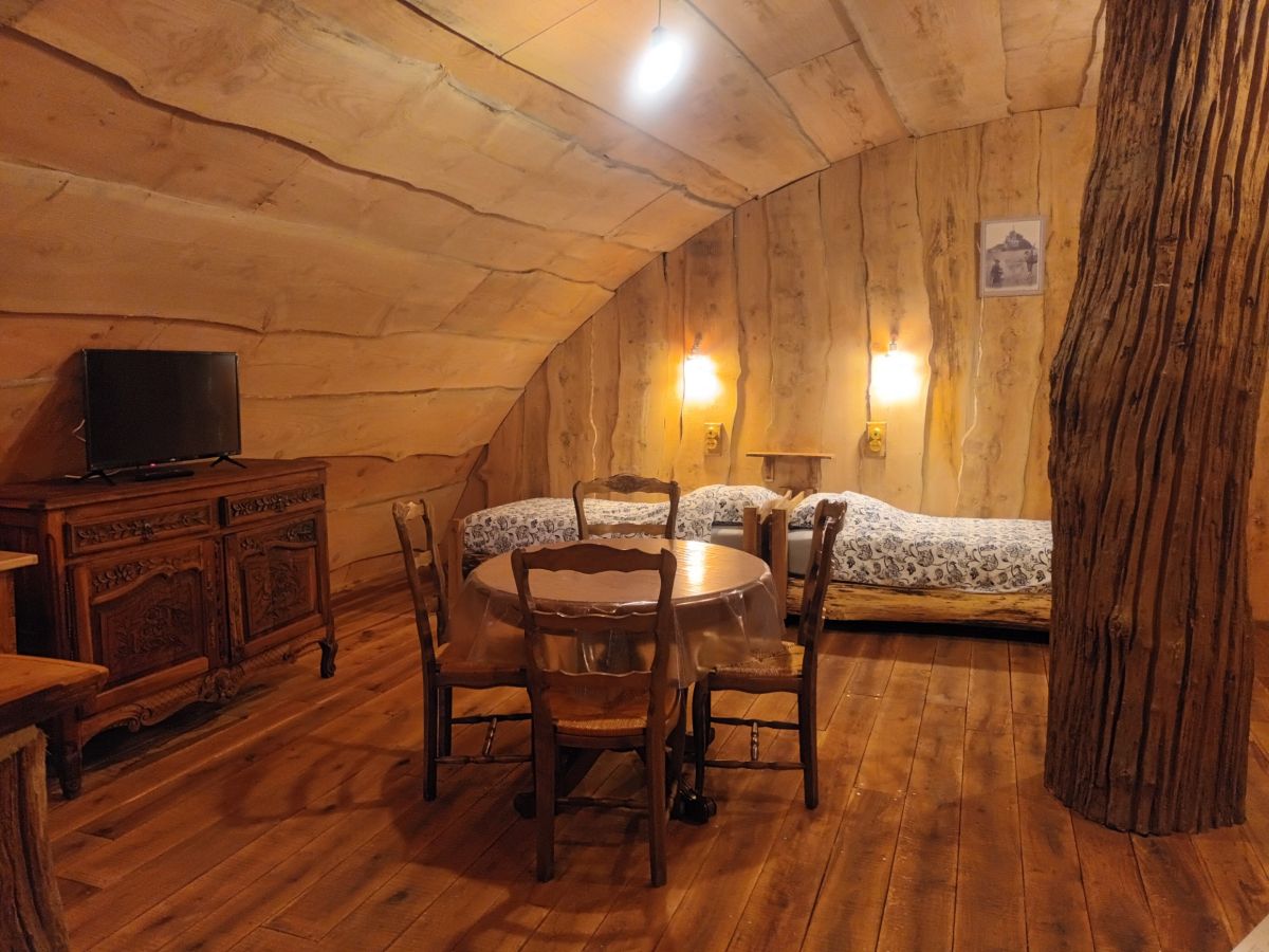 Hébergement insolite > Hobbit Castel Brandy, Tanis