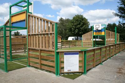 Aire de camping-car > Camping Le Lac des Charmilles, Torigny-les-Villes - photo 2