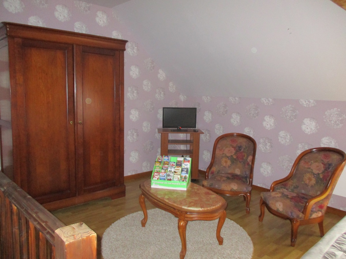 Meublé de tourisme > Manoir du Fresne, Baupte - photo 3