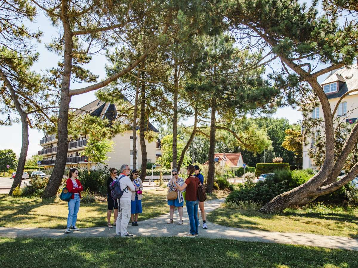 Visite guidée : Merville-Franceville au cœur du Débarquement