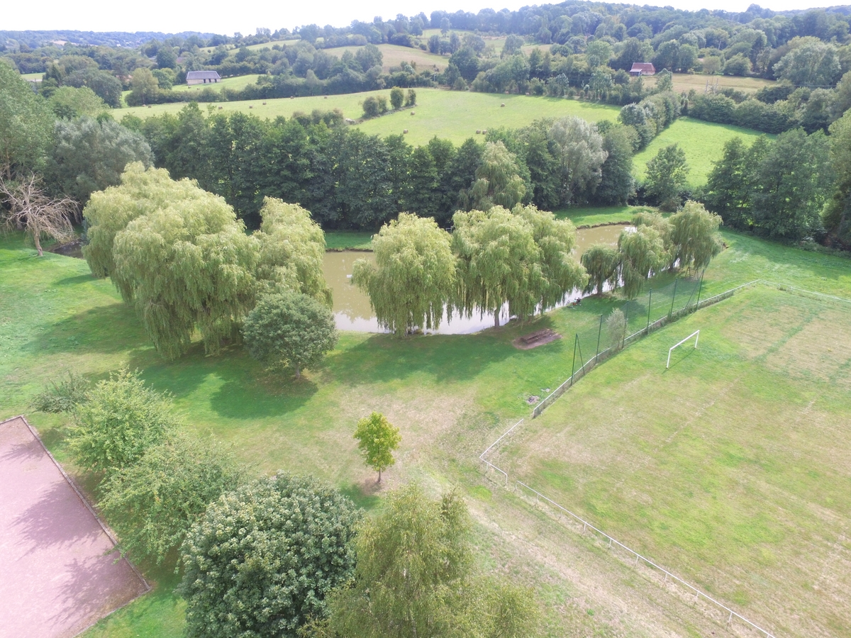 Aire de camping-car de Courtonne-la-Meurdrac, Courtonne-la-Meurdrac - photo 6