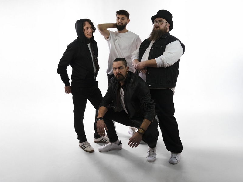Concert – Orange Yeti